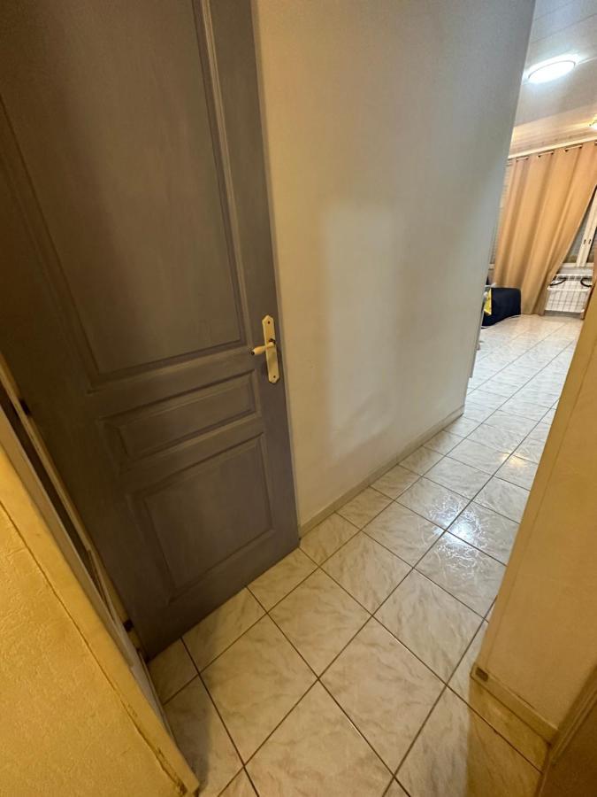 A La Semaine Ou Au Jour / Location Studio Meuble 30M² Ла Сиота Екстериор снимка
